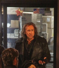 Nicolas Cage en el set de "The Sorcerer's Apprentice"